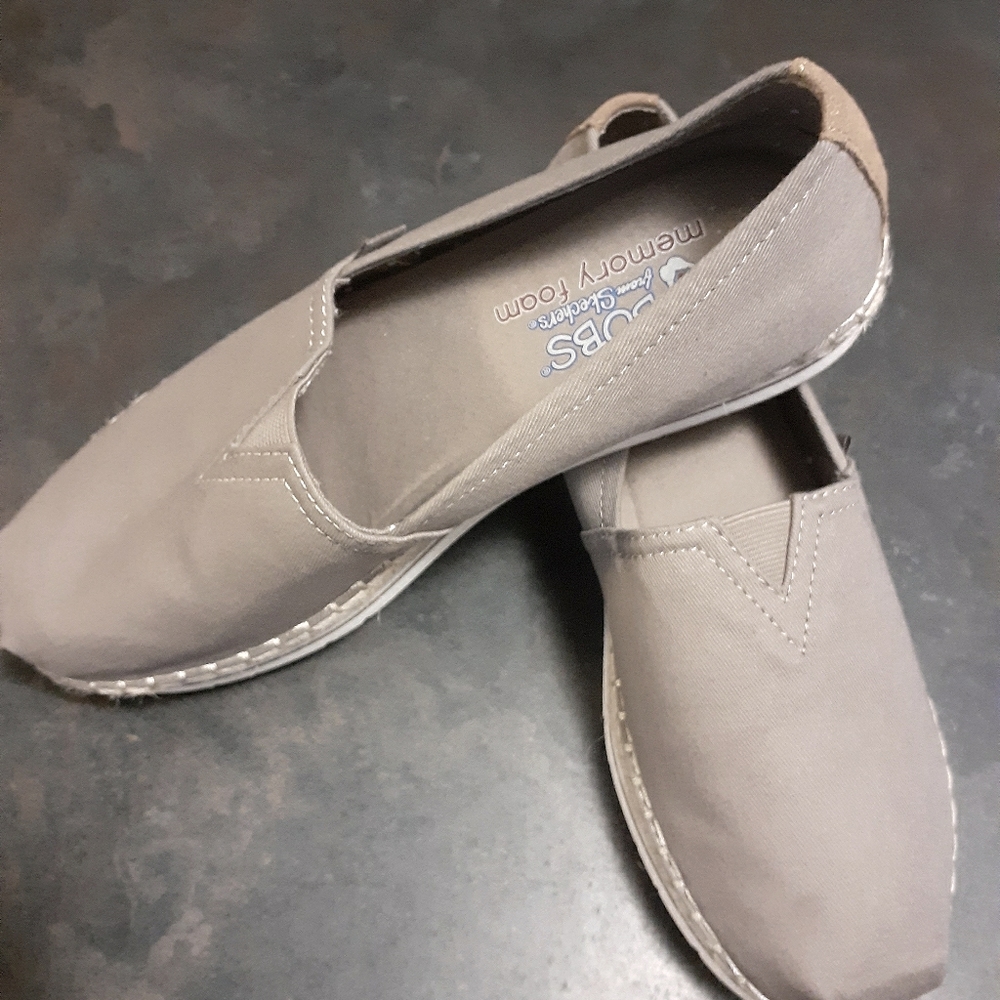 Bob's by sketchers